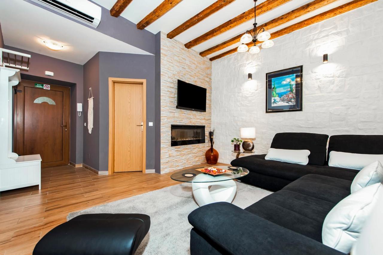 Luxury Kastela Antika Apartamento Rovinj
