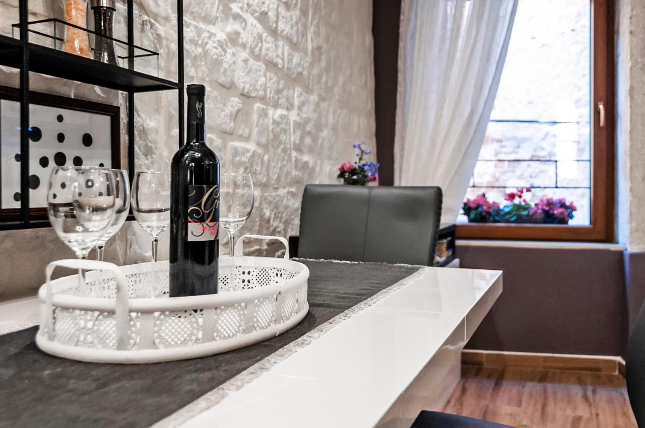 Luxury Kastela Antika Apartamento
